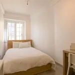 Rent a room in lisbon