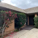 Rent 3 bedroom house in  Armidale NSW 2350                        