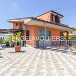 Two-family villa via Pisoniano, Setteville Nord, Guidonia Montecelio