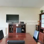 Rent 3 bedroom apartment of 63 m² in Villejuif