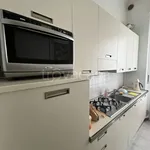 Rent 1 bedroom apartment of 40 m² in Milano