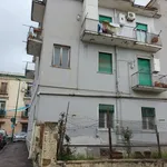 Affitto 4 camera appartamento di 130 m² in Epomeo