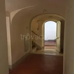 Affitto 5 camera appartamento di 130 m² in Volterra