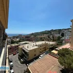 Affitto 6 camera appartamento di 180 m² in Naples