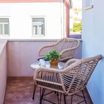 Rent 2 bedroom apartment in Porto