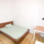 Rent a room of 110 m² in barcelona