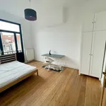 Maison de 100 m² avec 6 chambre(s) en location à Brussels