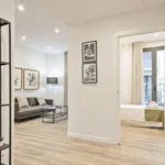 Rent 2 bedroom apartment of 592 m² in Barcelona