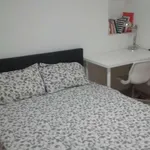 Rent a room of 160 m² in valencia