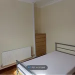 Rent a room in Wales