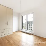 Pronajměte si 3 ložnic/e byt o rozloze 97 m² v Prague