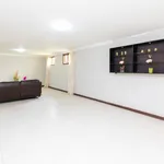 Rent 2 bedroom apartment of 120 m² in Hyde Park