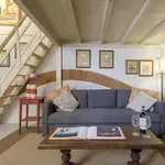 Rent 1 bedroom apartment of 40 m² in Florence