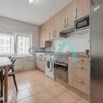 Rent 3 bedroom apartment of 80 m² in Oviedo