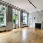 Maison de 600 m² avec 7 chambre(s) en location à Brussel