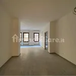 Rent 2 bedroom apartment of 68 m² in Como