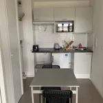 Rent 2 bedroom apartment of 40 m² in Cenon