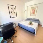 Rent a room of 100 m² in valencia