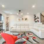 Rent 4 bedroom apartment in Gatineau