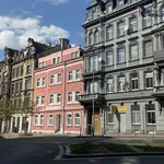 Pronajměte si 3 ložnic/e byt o rozloze 72 m² v Karlovy Vary