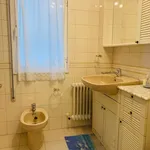 Alquilo 3 dormitorio apartamento de 76 m² en Gijón