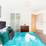 Rent 2 bedroom apartment of 65 m² in Birmingham