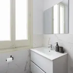 Rent 6 bedroom apartment in Barcelona