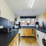 Rent 6 bedroom house in East Midlands