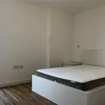 Rent 2 bedroom flat in Leeds