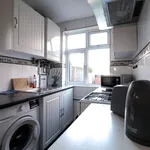 Rent 5 bedroom apartment of 99 m² in Luton