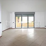 Rent 3 bedroom apartment of 90 m² in Seregno