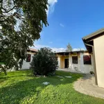 Rent 5 bedroom house of 258 m² in Vigarano Mainarda