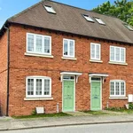 Rent 4 bedroom house in South East England