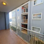 Rent 2 bedroom apartment in Randburg