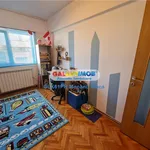 Rent 3 bedroom apartment of 90 m² in Ploiești