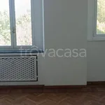 Rent 3 bedroom apartment of 136 m² in Genova