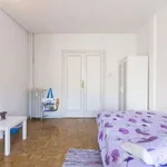 Rent a room in madrid