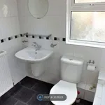 Terraced house to rent in Vivian Street, Abertillery NP13