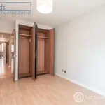 Rent 2 bedroom flat in Edinburgh