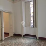 Affitto 4 camera appartamento di 140 m² in Catania