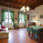 Rent 2 bedroom apartment of 70 m² in Florence