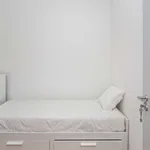 Rent a room in lisbon