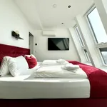 Rent 1 bedroom apartment of 603 m² in Vienna