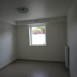 Maison de 500 m² avec 4 chambre(s) en location à Courcelles