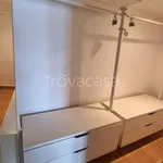 Rent 1 bedroom apartment of 45 m² in Milano