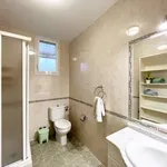 Rent a room of 200 m² in madrid