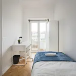 Rent 9 bedroom apartment in Lisbon