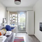 Rent 1 bedroom apartment of 15 m² in Paris