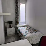 Rent a room of 55 m² in Madrid