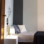 Rent a room in turin